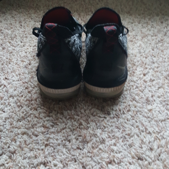 Lebron 16 oreos - Picture 2 of 4